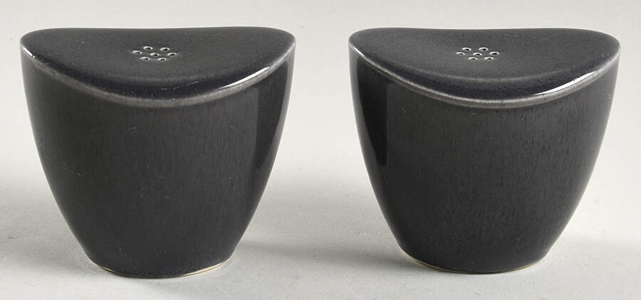 Epicure Charcoal Grey Salt & Pepper Set by Homer Laughlin -1