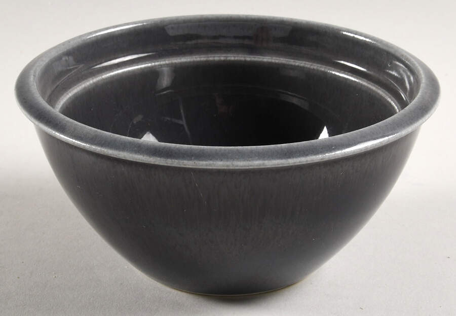 Epicure Charcoal Grey Individual Casserole No Lid by Homer Laughlin -1