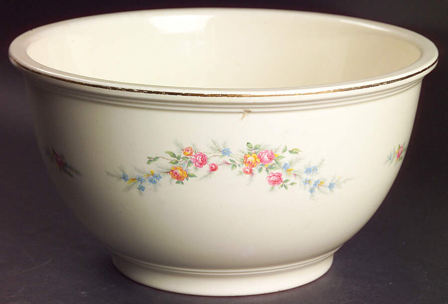 Ferndale 10" Mixing Bowl by Homer Laughlin -1