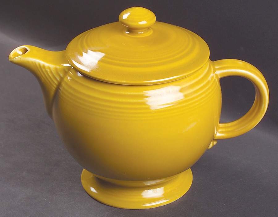 Fiesta Antique Gold (Ironstone) Teapot & Lid by Homer Laughlin -1