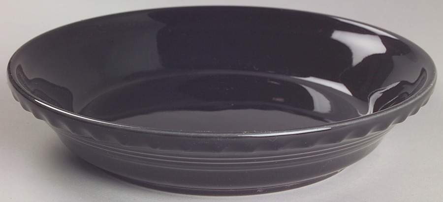 Fiesta Black (Intro 1986) 8'' Pie Baking Plate by Homer Laughlin -1