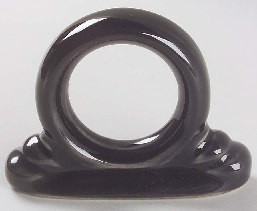 Fiesta Black (Intro 1986) Napkin Ring by Homer Laughlin -1