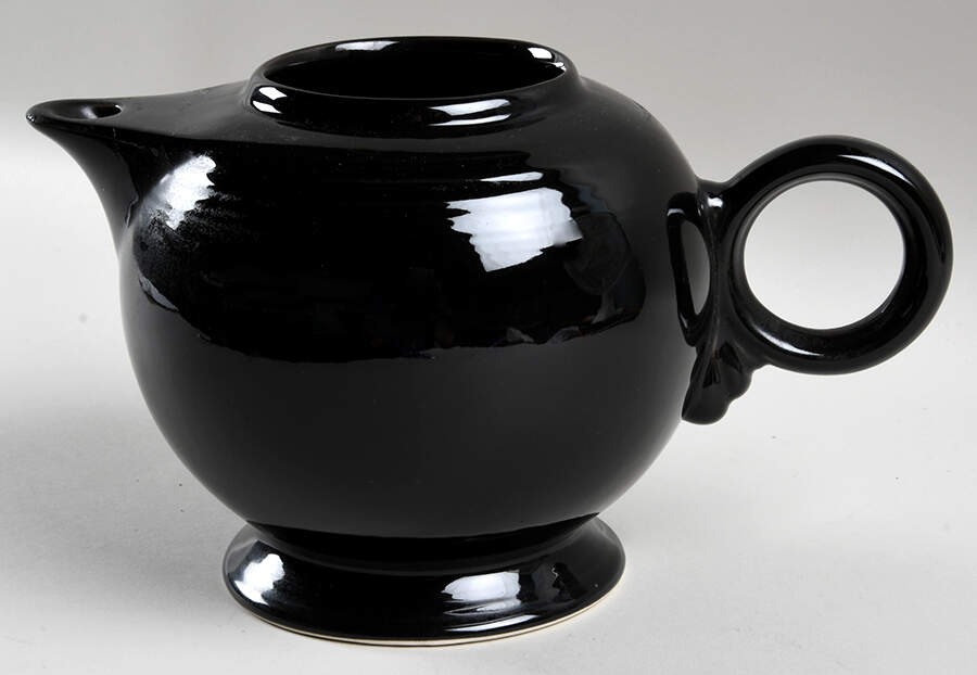 Fiesta Black (Intro 1986) Teapot No Lid by Homer Laughlin -1