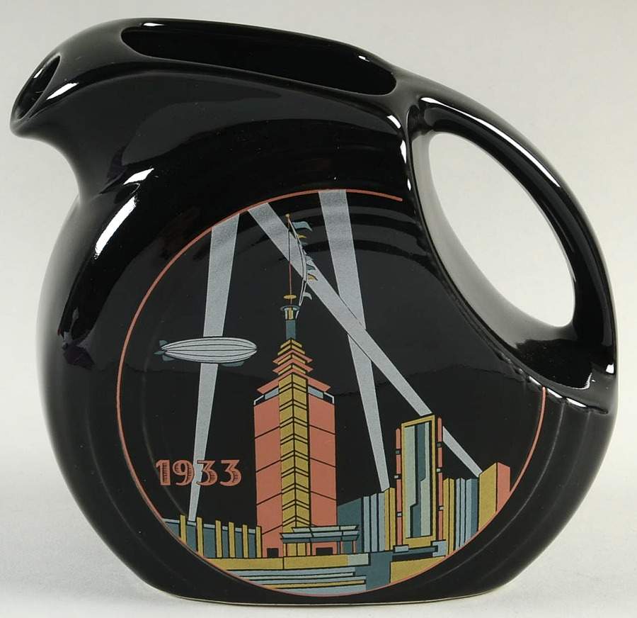 Fiesta Black (Intro 1986) 32 Oz Collector Club Pitcher by Homer Laughlin -1