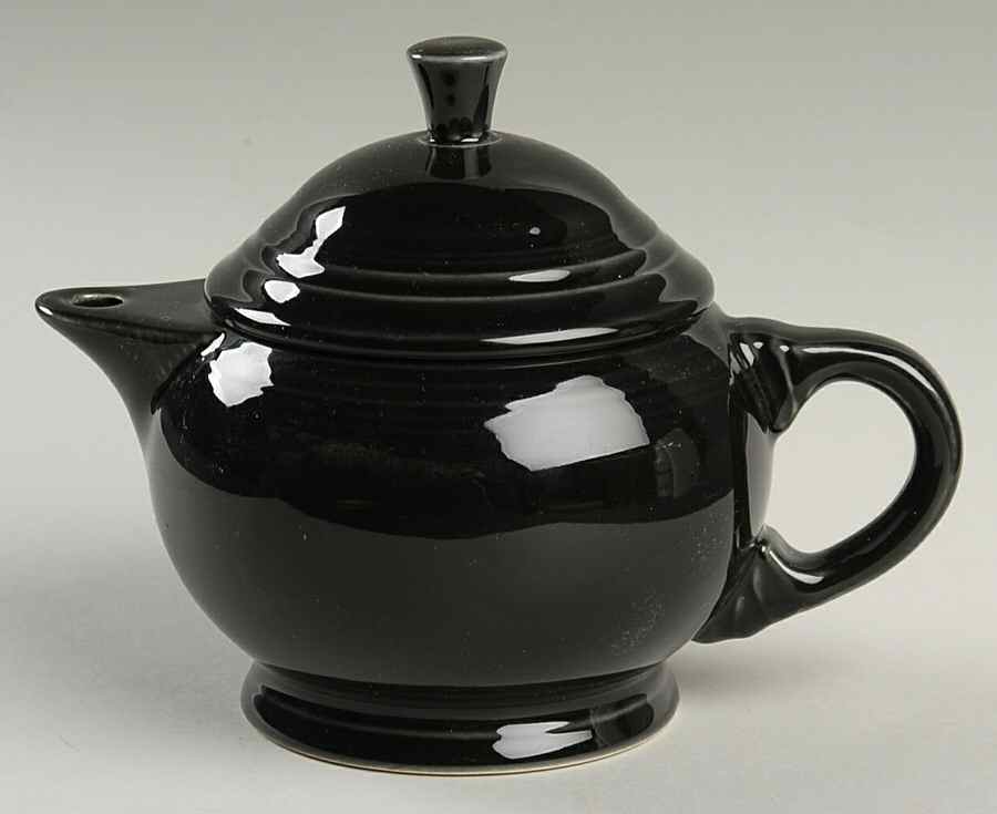 Fiesta Black (Intro 1986) Small Teapot & Lid by Homer Laughlin -1