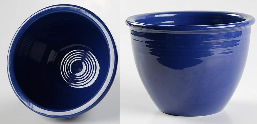 Fiesta Cobalt Blue (Older) 5" Nested Mixing Bowl w/Center Interior Rings by Homer Laughlin -1