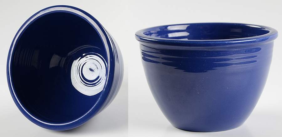 Fiesta Cobalt Blue (Older) 5 3/4" Nested Mixing Bowl w/Center Interior Rings by Homer Laughlin -1