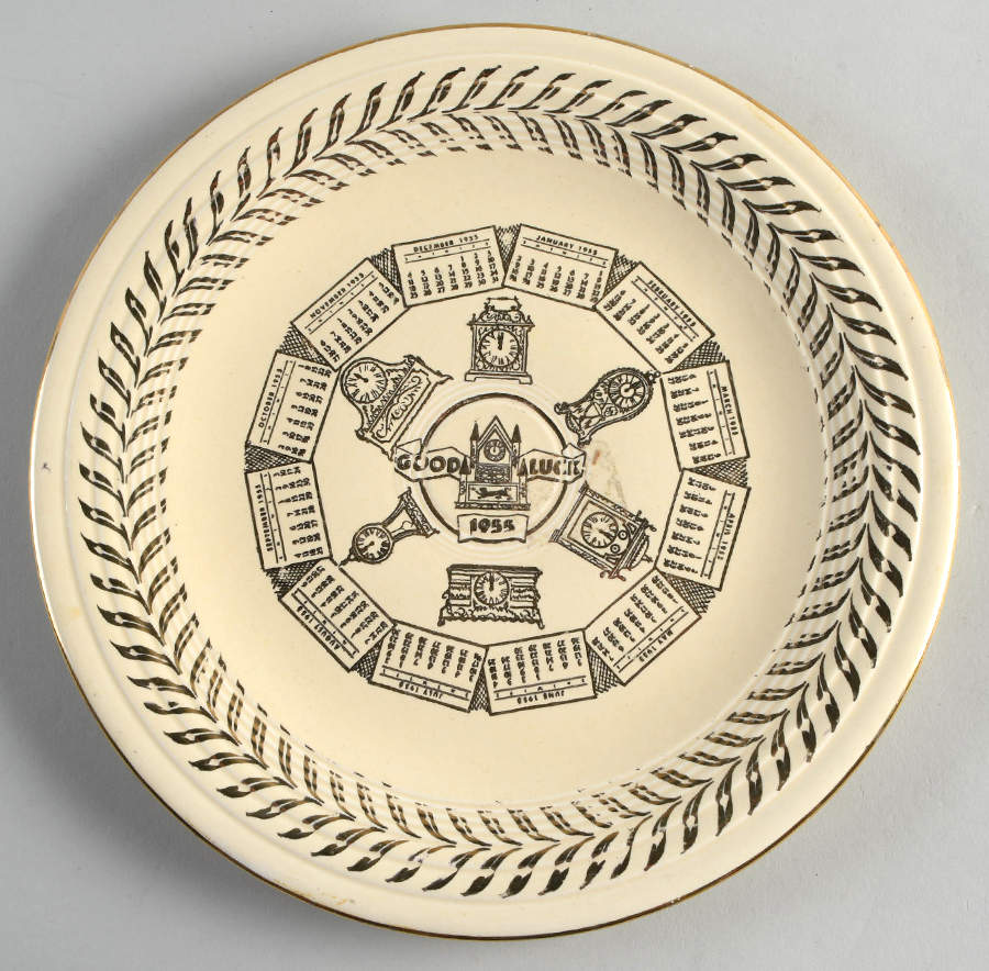 Fiesta Old Ivory (Cream) "1955" Calendar Plate by Homer Laughlin -1