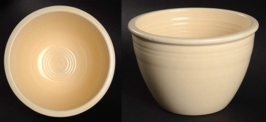Fiesta Old Ivory (Cream) 5 3/4" Nested Mixing Bowl w/Center Interior Rings by Homer Laughlin -1