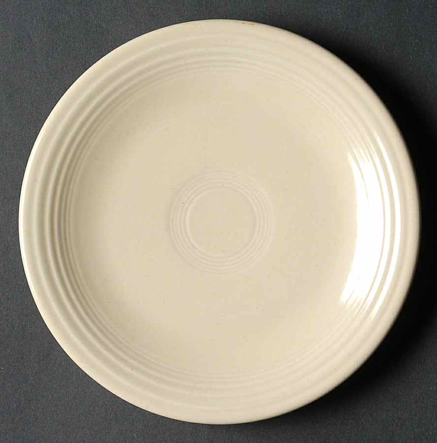 Fiesta Old Ivory (Cream) Bread & Butter Plate by Homer Laughlin -1