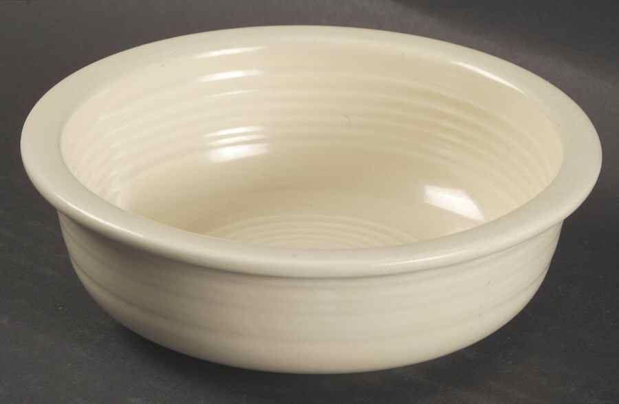 Fiesta Old Ivory (Cream) 4 3/4" Fruit Bowl by Homer Laughlin -1
