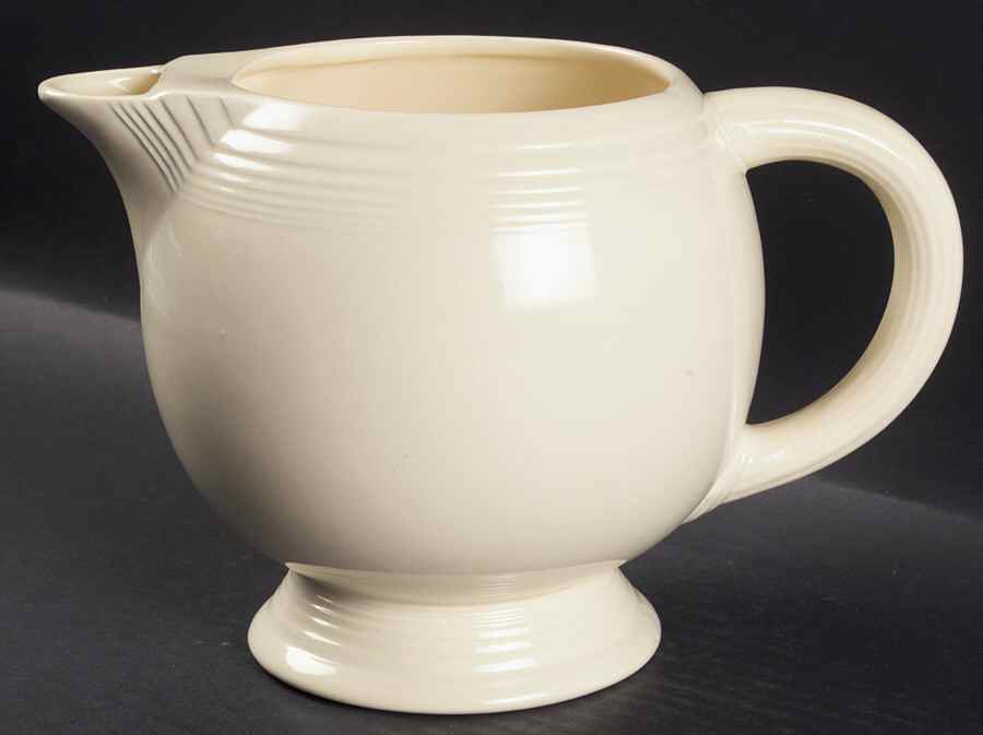 Fiesta Old Ivory (Cream) 64 Oz Pitcher by Homer Laughlin -1
