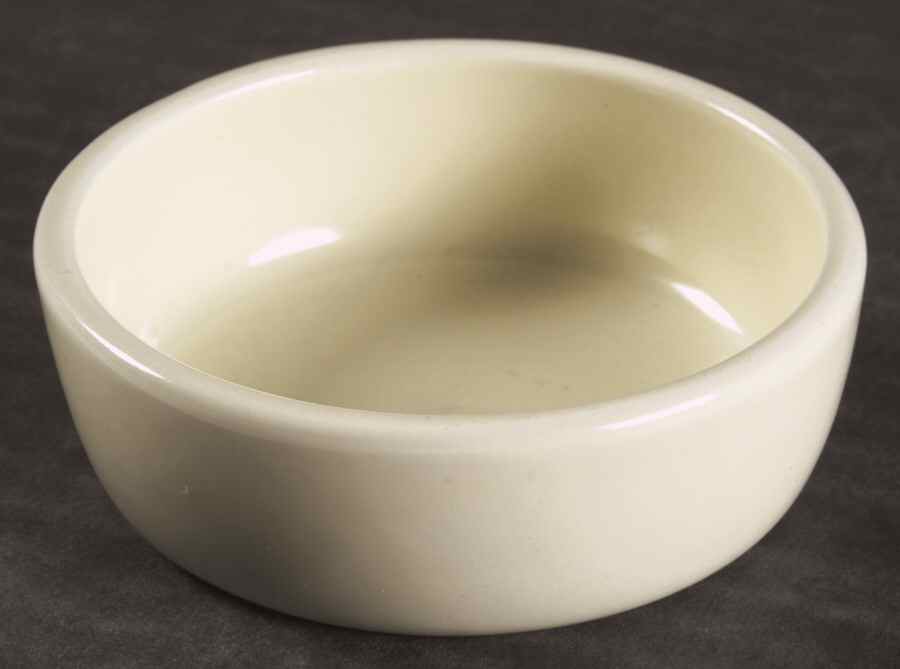 Fiesta Old Ivory (Cream) Center Dish for 6-Piece Relish Set by Homer Laughlin -1