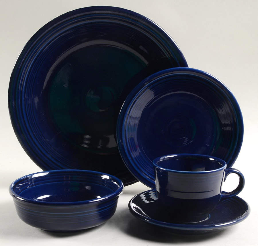 Fiesta Cobalt Blue (Intro 1986) 5 Piece Place Setting by Homer Laughlin -1