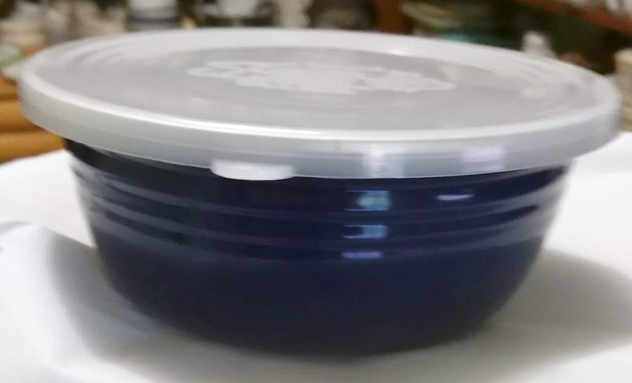 Fiesta Cobalt Blue (Intro 1986) 6" Metal Mixing Bowl & Plastic Lid by Homer Laughlin -1