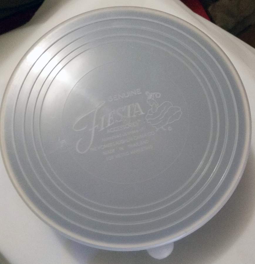 Fiesta Cobalt Blue (Intro 1986) Plastic Lid for 6" Metal Mixing Bowl by Homer Laughlin -1
