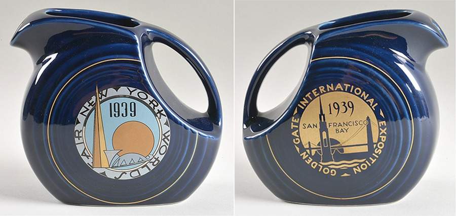 Fiesta Cobalt Blue (Intro 1986) 32 Oz Collector Club Pitcher by Homer Laughlin -1