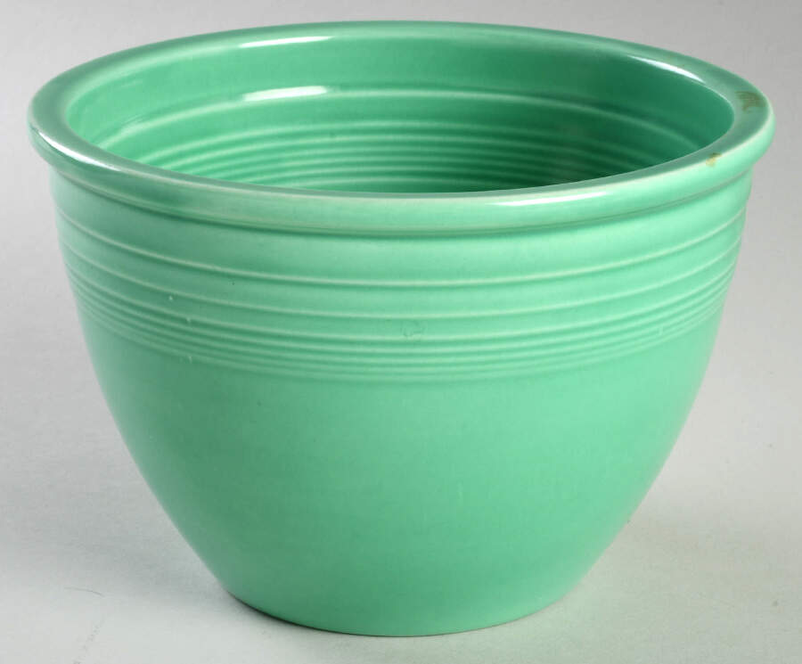 Fiesta Light Green (Older) 6" Nested Mixing Bowl w/Center Interior Rings by Homer Laughlin -1