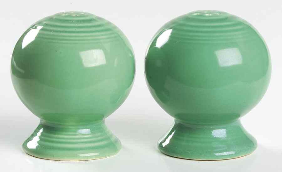 Fiesta Light Green (Older) Salt & Pepper Set by Homer Laughlin -1