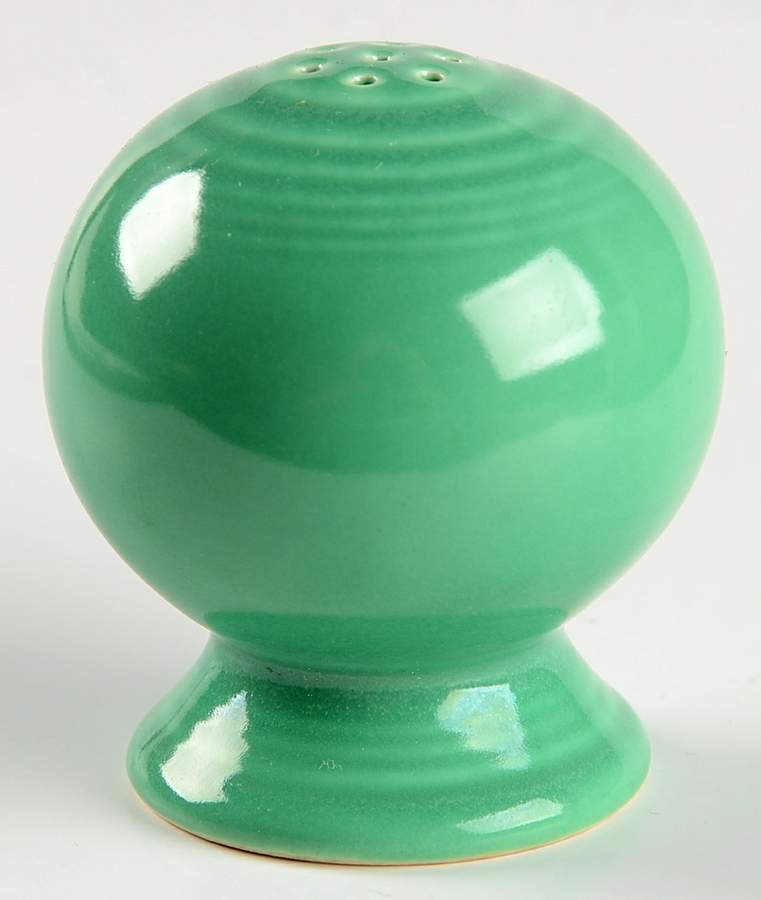 Fiesta Light Green (Older) Salt Shaker by Homer Laughlin -1