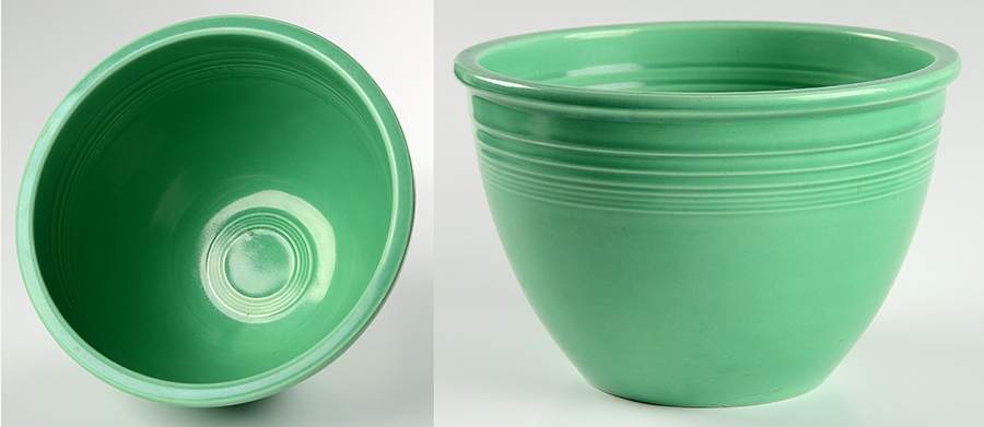 Fiesta Light Green (Older) 7" Nested Mixing Bowl w/Center Interior Rings by Homer Laughlin -1