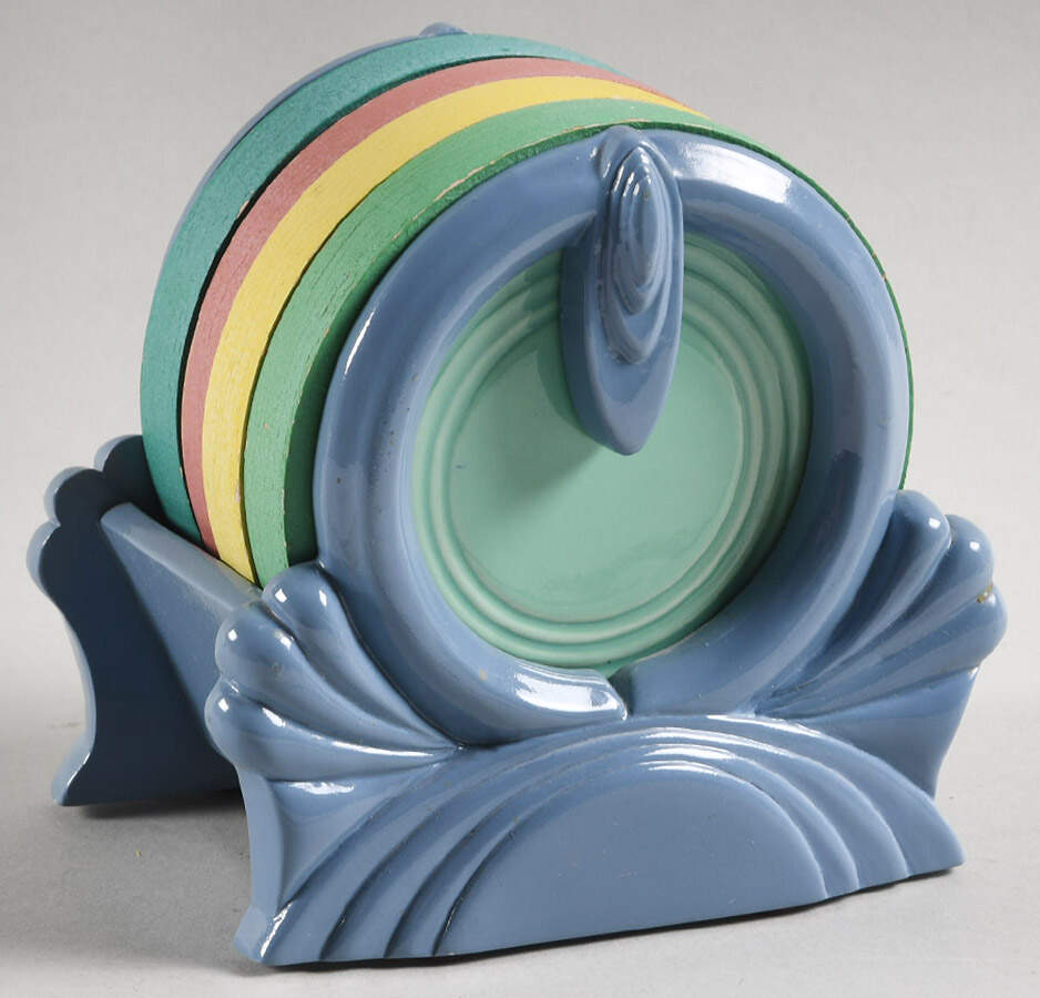 Fiesta Periwinkle Blue (Intro 1989) Salt & Pepper Set on Wood Napkin Holder Tray by Homer Laughlin -1