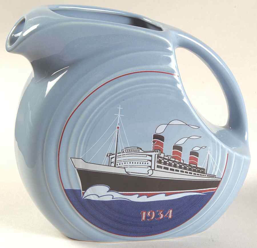 Fiesta Periwinkle Blue (Intro 1989) 32 Oz Collector Club Pitcher by Homer Laughlin -1