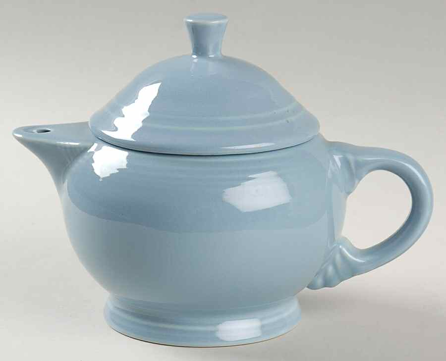 Fiesta Periwinkle Blue (Intro 1989) Small Teapot & Lid by Homer Laughlin -1