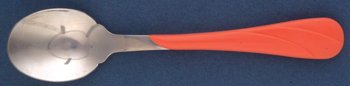 Fiesta Persimmon (Intro 1989) Oval Place Soup Spoon by Homer Laughlin -1