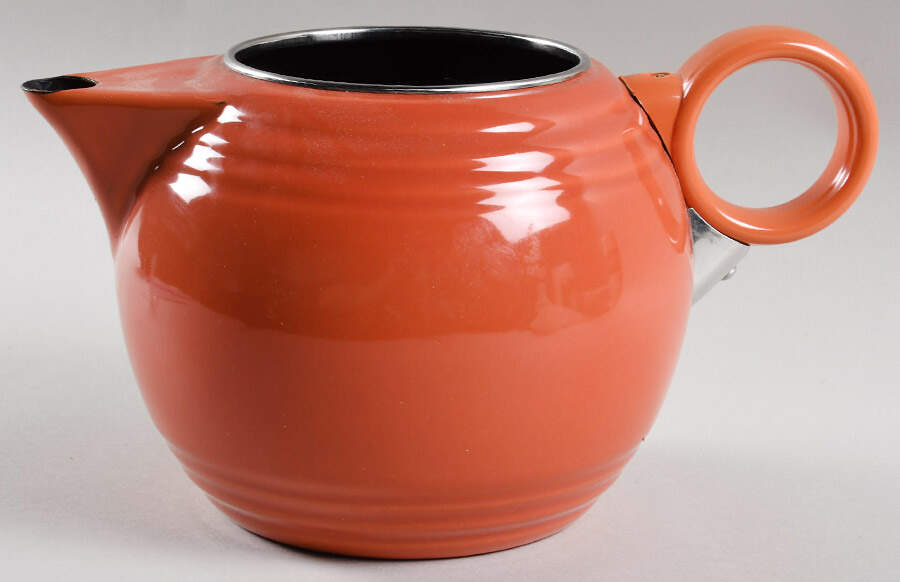 Fiesta Persimmon (Intro 1989) Metal Kettle No Lid by Homer Laughlin -1