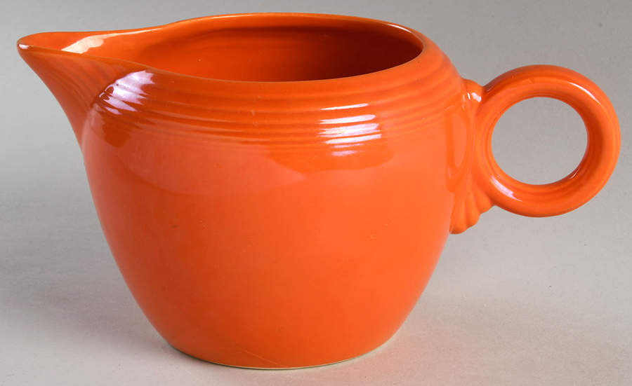 Fiesta Red (Older) 32 Oz Jug by Homer Laughlin -1