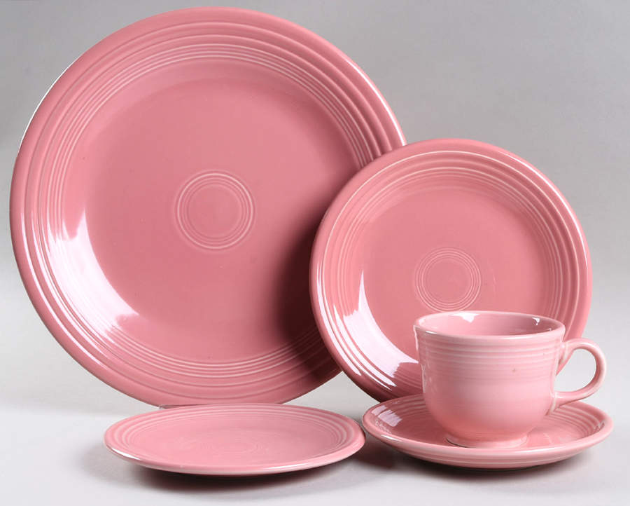 Fiesta Rose (Intro 1986) 5 Piece Place Setting by Homer Laughlin -1