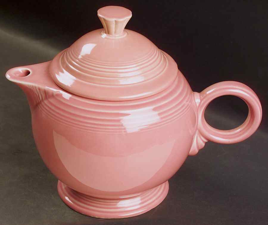 Fiesta Rose (Intro 1986) Teapot & Lid by Homer Laughlin -1