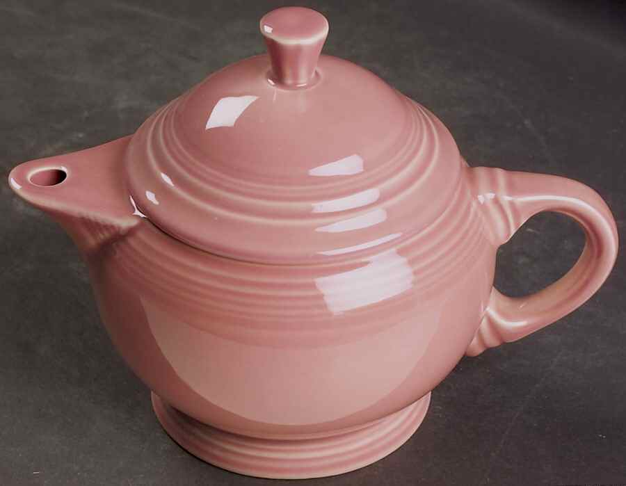 Fiesta Rose (Intro 1986) Small Teapot & Lid by Homer Laughlin -1