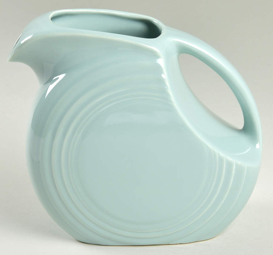 Fiesta Sea Mist Green (Intro 1989) 32 Oz Pitcher by Homer Laughlin -1