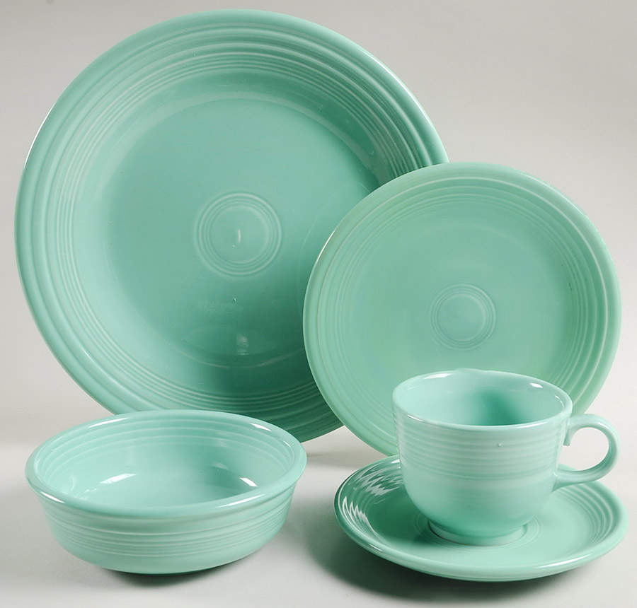 Fiesta Sea Mist Green (Intro 1989) 5 Piece Place Setting by Homer Laughlin -1