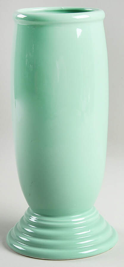 Fiesta Sea Mist Green (Intro 1989) 8" Vase by Homer Laughlin -1