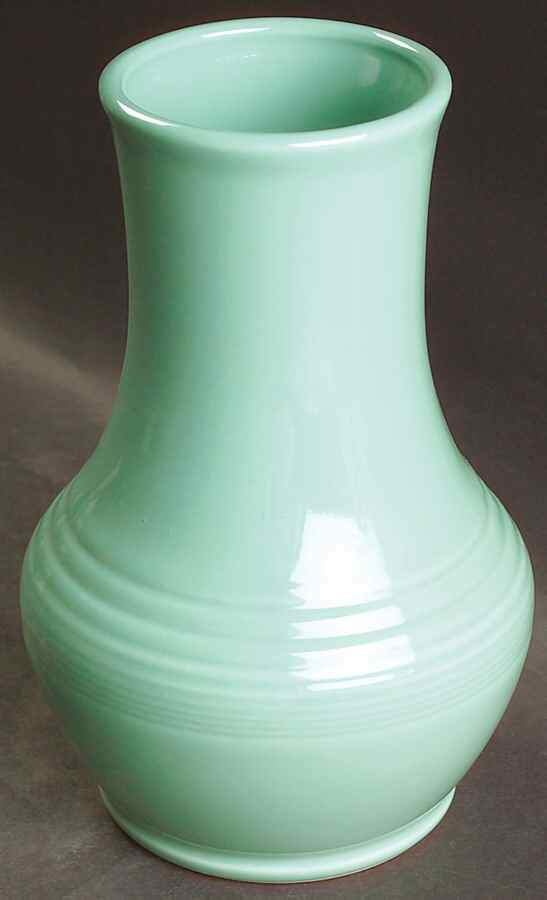 Fiesta Sea Mist Green (Intro 1989) Royalty Vase by Homer Laughlin -1