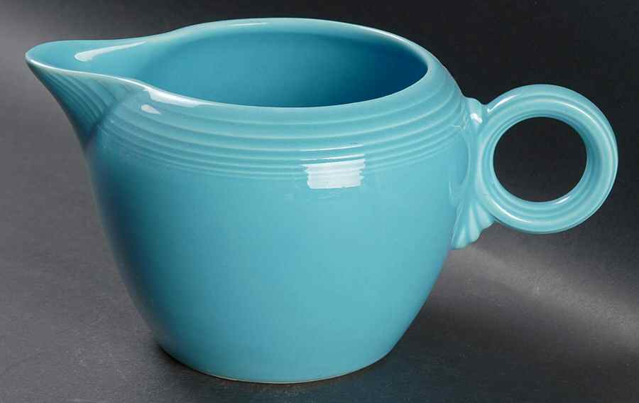 Fiesta Turquoise (Older) 32 Oz Jug by Homer Laughlin -1