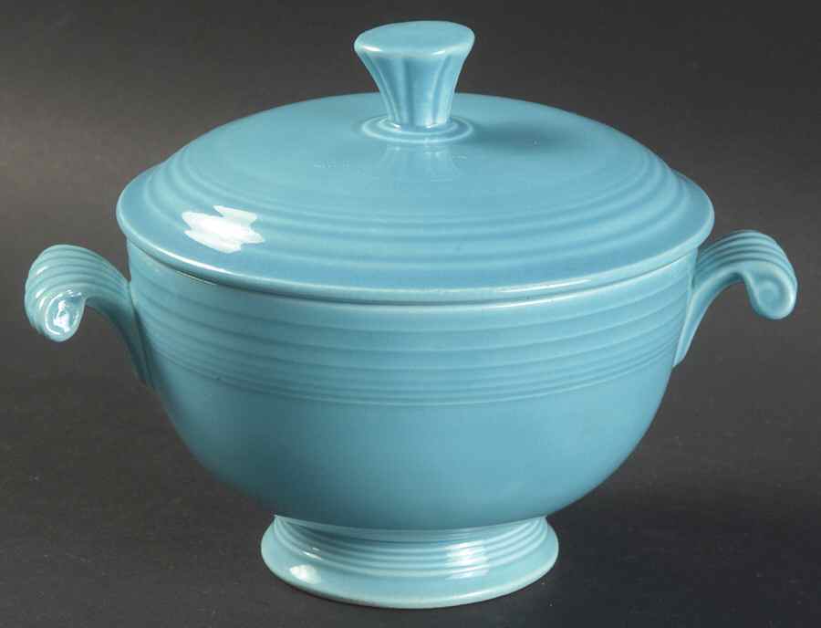 Fiesta Turquoise (Older) Covered Onion Soup by Homer Laughlin -1