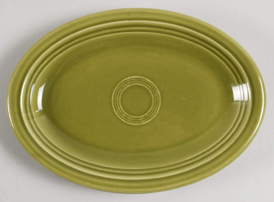 Fiesta Turf Green (Ironstone) 9" Oval Serving Platter by Homer Laughlin -1