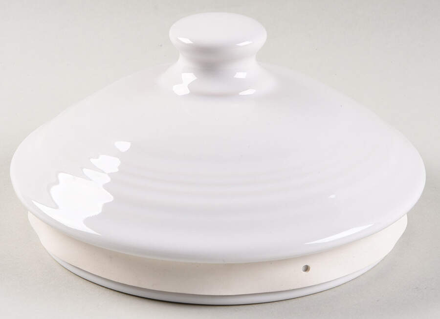 Fiesta White (Intro 1986) Lid for Large Canister by Homer Laughlin -1