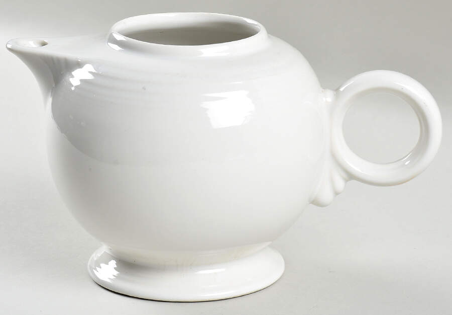 Fiesta White (Intro 1986) Teapot No Lid by Homer Laughlin -1