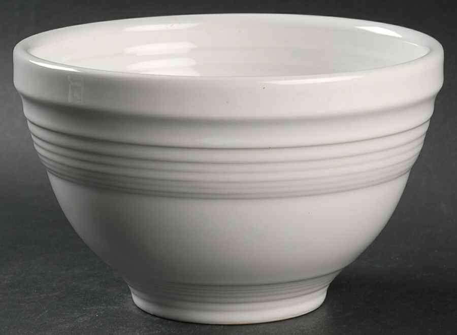 Fiesta White (Intro 1986) 7" Prep Bowl by Homer Laughlin -1