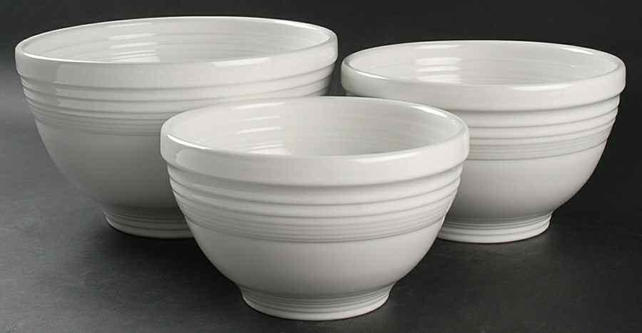 Fiesta White (Intro 1986) (3 Piece) Baking Bowl Set (11", 9", 8") by Homer Laughlin -1