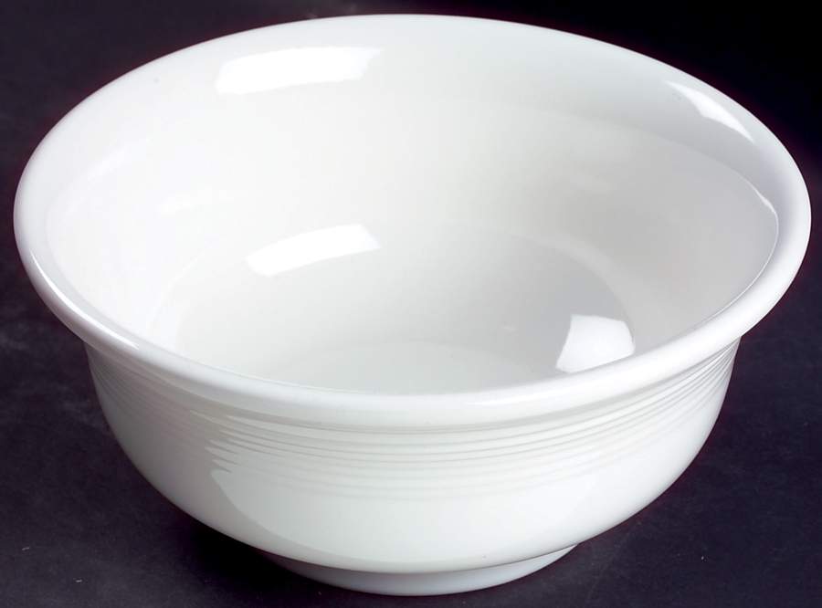 Fiesta White (Intro 1986) 7" Mixing Bowl by Homer Laughlin -1