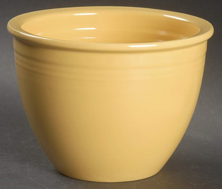 Fiesta Yellow (Older) 5" Nested Mixing Bowl w/No Center Interior Rings by Homer Laughlin -1