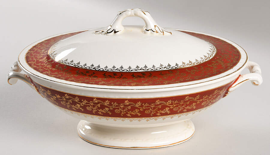 Formal Rust Red Oval Covered Vegetable by Homer Laughlin -1