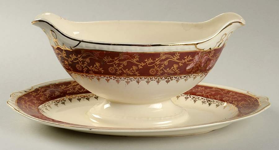 Formal Rust Red Gravy Boat with Attached Underplate by Homer Laughlin -1