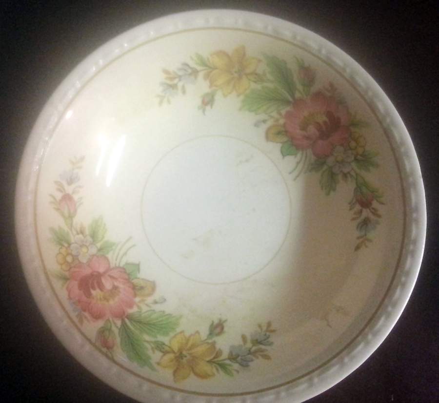 G3318 Saucer by Homer Laughlin -1